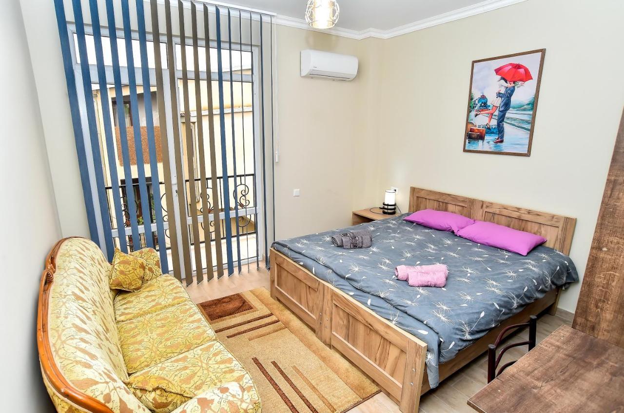 Hotel Maspindzelo Kutaisi Esterno foto