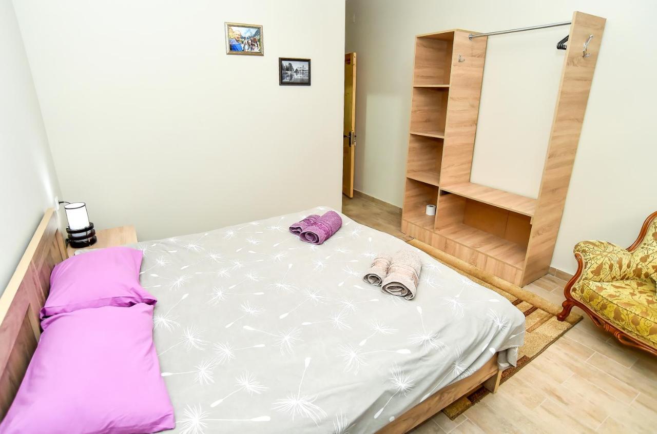 Hotel Maspindzelo Kutaisi Esterno foto