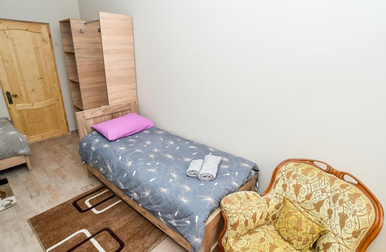 Hotel Maspindzelo Kutaisi Esterno foto