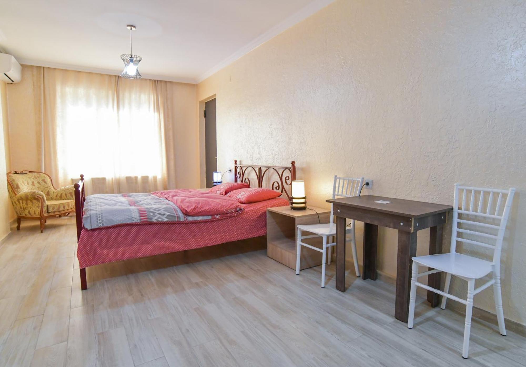Hotel Maspindzelo Kutaisi Esterno foto